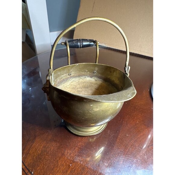 Dutch Brass Coal 7" Tall Scuttle Ash Bucket  Lion Head Handle Delft Handle 70-45 - Picture 2 of 7